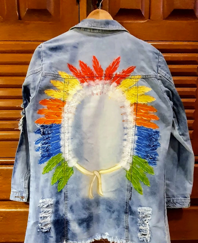 Customização e pintura de roupas